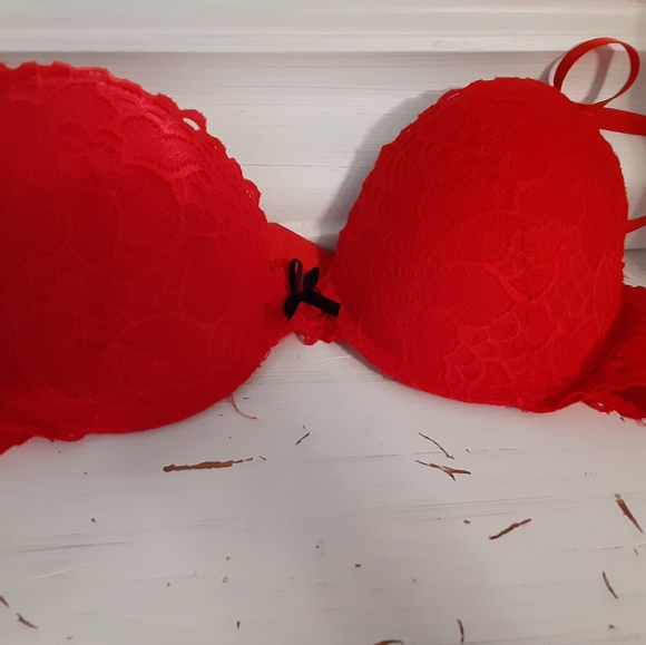 Bra - Picture 2 of 3